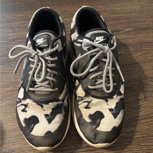 Camo Nike Thea